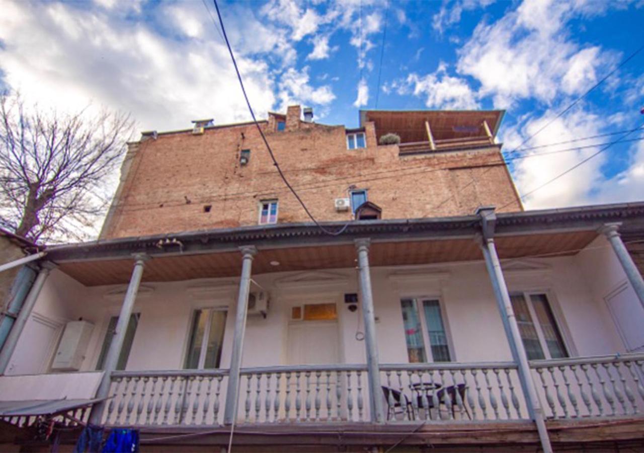 Royal Apartment In Old Tbilisi Exterior photo